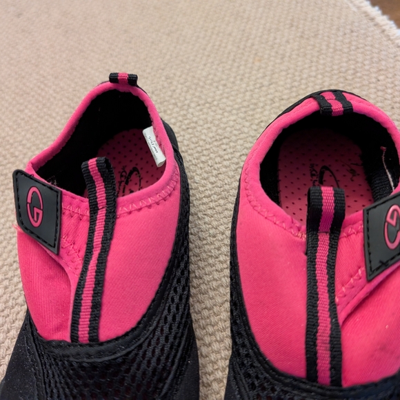 C9 by Champion Pink and Black Water Shoes - Picture 2 of 6